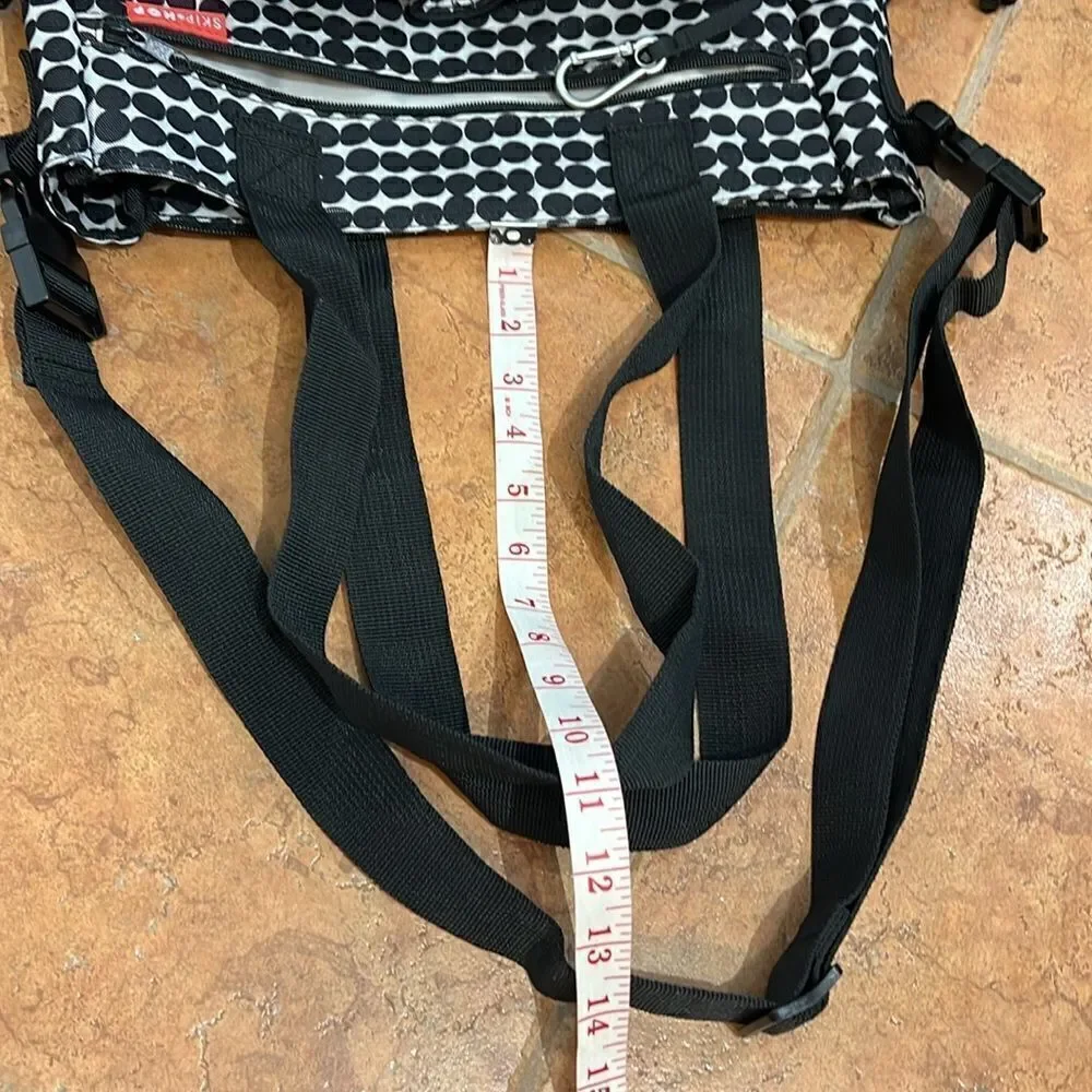 Skip Hop Spark Diaper Bag Multi pockets attaches to stroller‎ Black dots